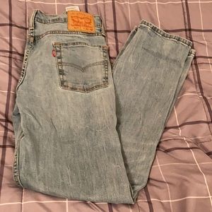 Men's Levi Jeans 32 x 32